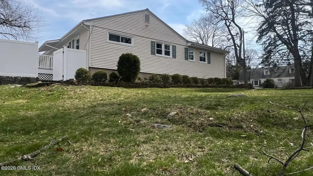 45 N Sound Beach Avenue Extension Riverside CT 06878