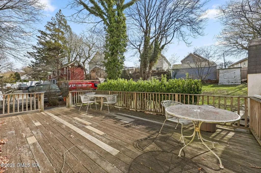 15 Henry Street Greenwich CT 06830