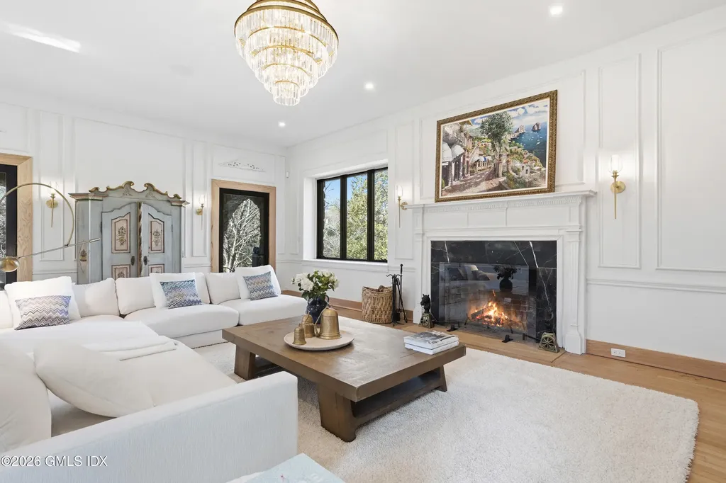 546 Lake Avenue Greenwich CT 06830