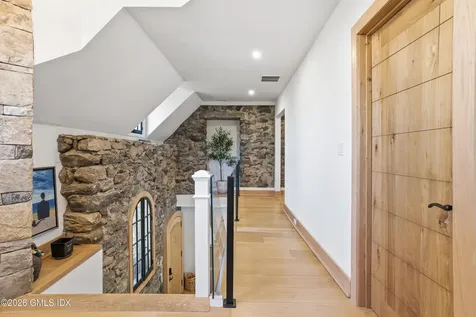 546 Lake Avenue Greenwich CT 06830
