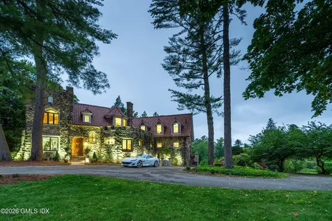 546 Lake Avenue Greenwich CT 06830