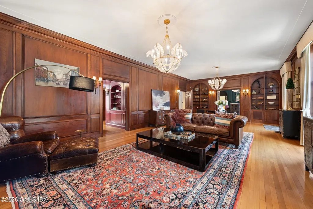 91 Algonquin Road Fairfield CT 06825