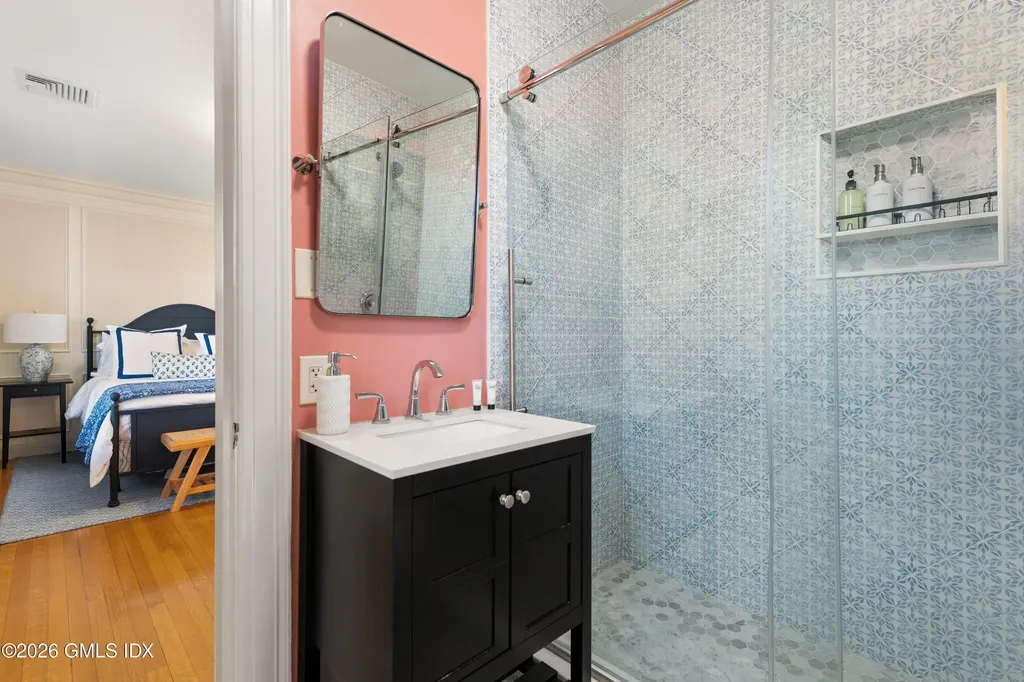 91 Algonquin Road Fairfield CT 06825