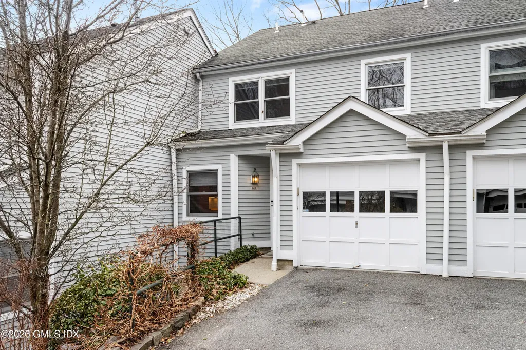 351 Pemberwick Road Greenwich CT 06831