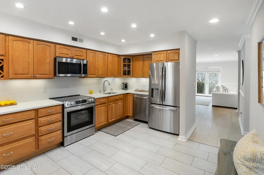 351 Pemberwick Road Greenwich CT 06831