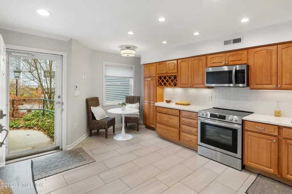 351 Pemberwick Road Greenwich CT 06831