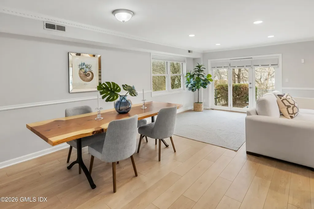 351 Pemberwick Road Greenwich CT 06831