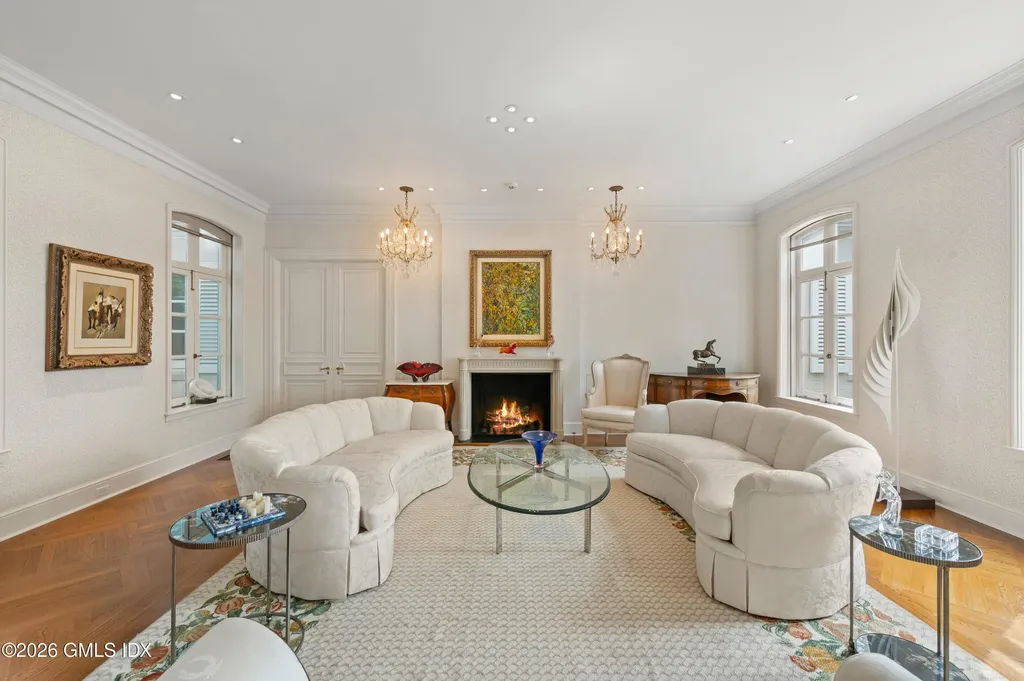 25 Field Point Circle Greenwich CT 06830
