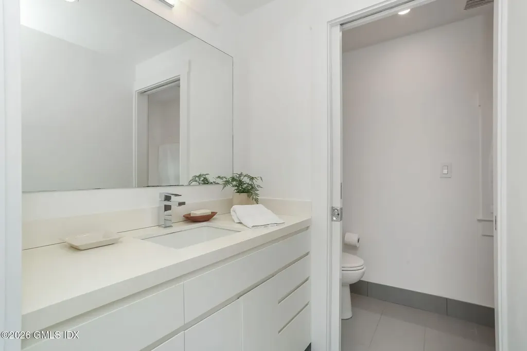 13 Mortimer Drive Old Greenwich CT 06870