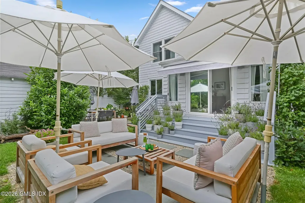 13 Mortimer Drive Old Greenwich CT 06870