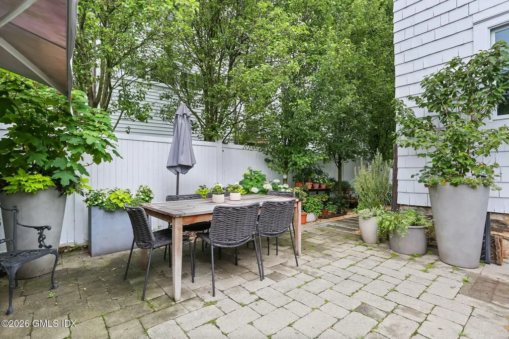 13 Mortimer Drive Old Greenwich CT 06870