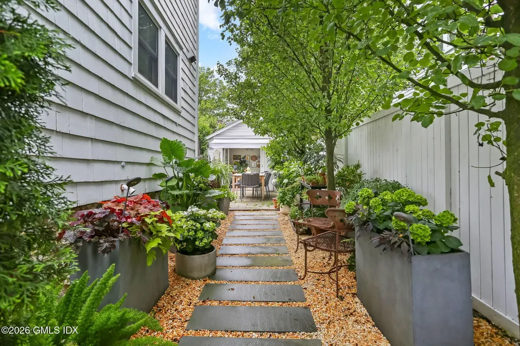 13 Mortimer Drive Old Greenwich CT 06870