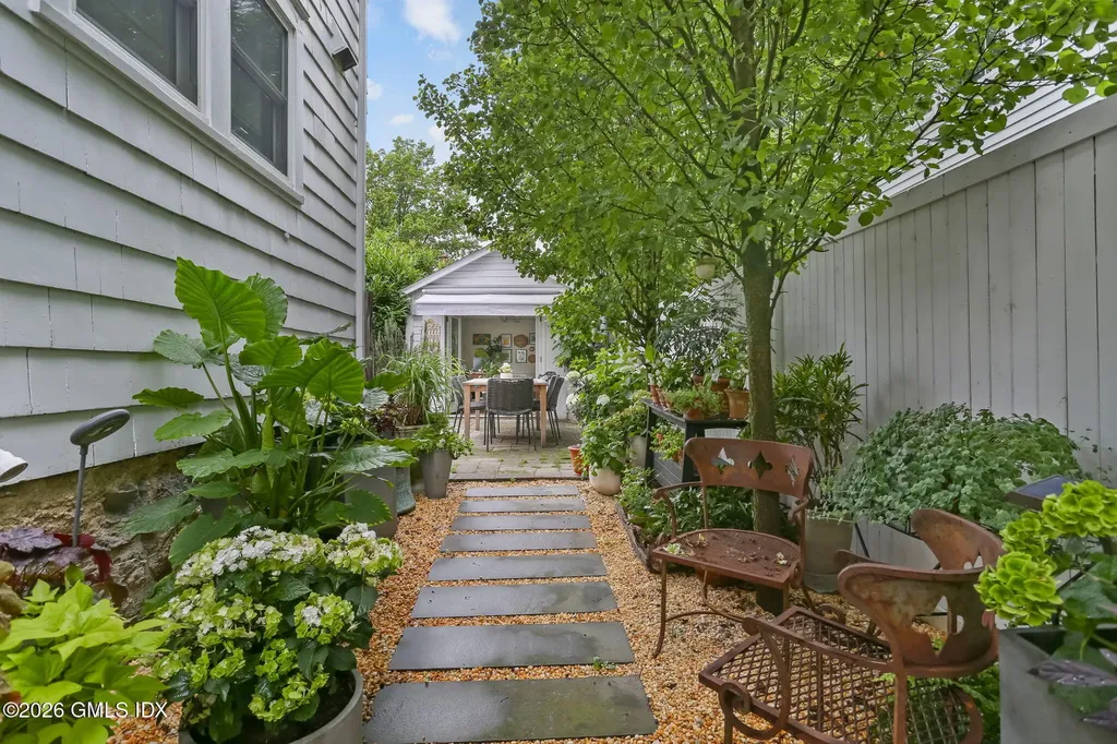 13 Mortimer Drive Old Greenwich CT 06870