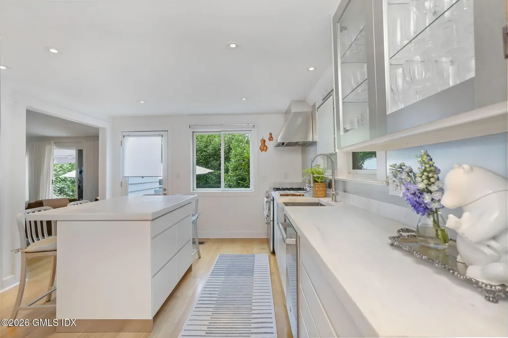 13 Mortimer Drive Old Greenwich CT 06870