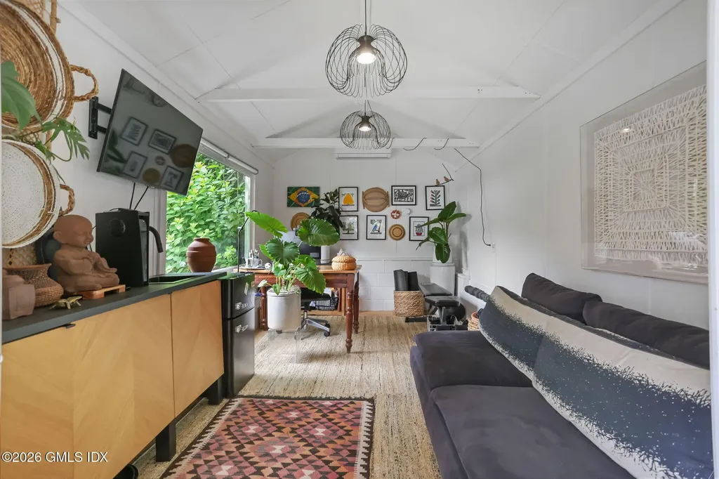 13 Mortimer Drive Old Greenwich CT 06870