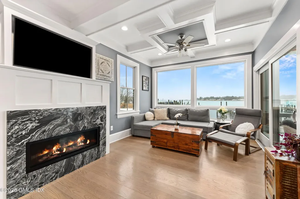 88 Water Street Stonington CT 06378