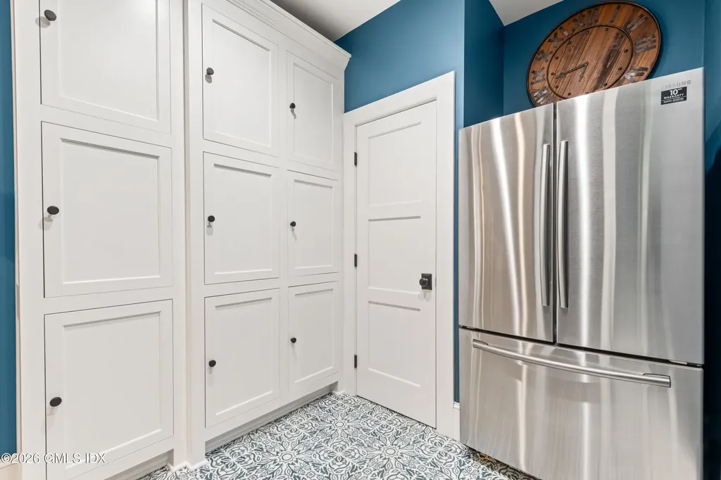 88 Water Street Stonington CT 06378