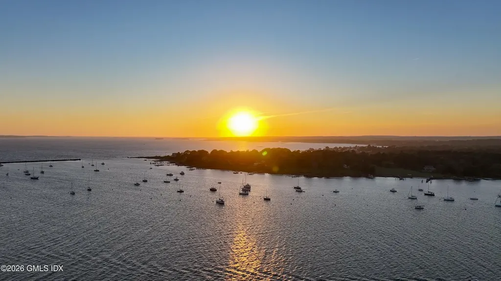 88 Water Street Stonington CT 06378