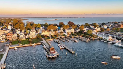 88 Water Street Stonington CT 06378