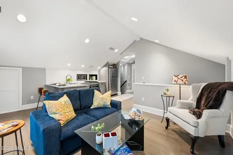 88 Water Street Stonington CT 06378
