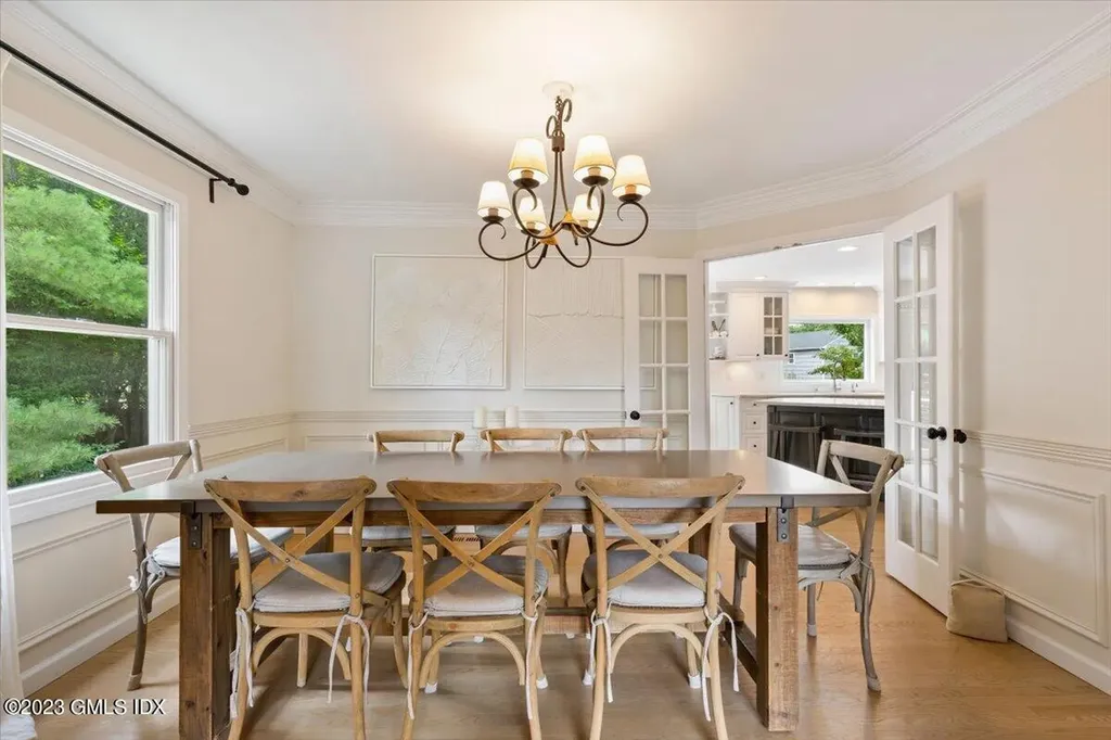 5 Sunshine Avenue Riverside CT 06878