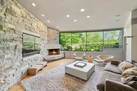 326-338 Stanwich Road Greenwich CT 06830