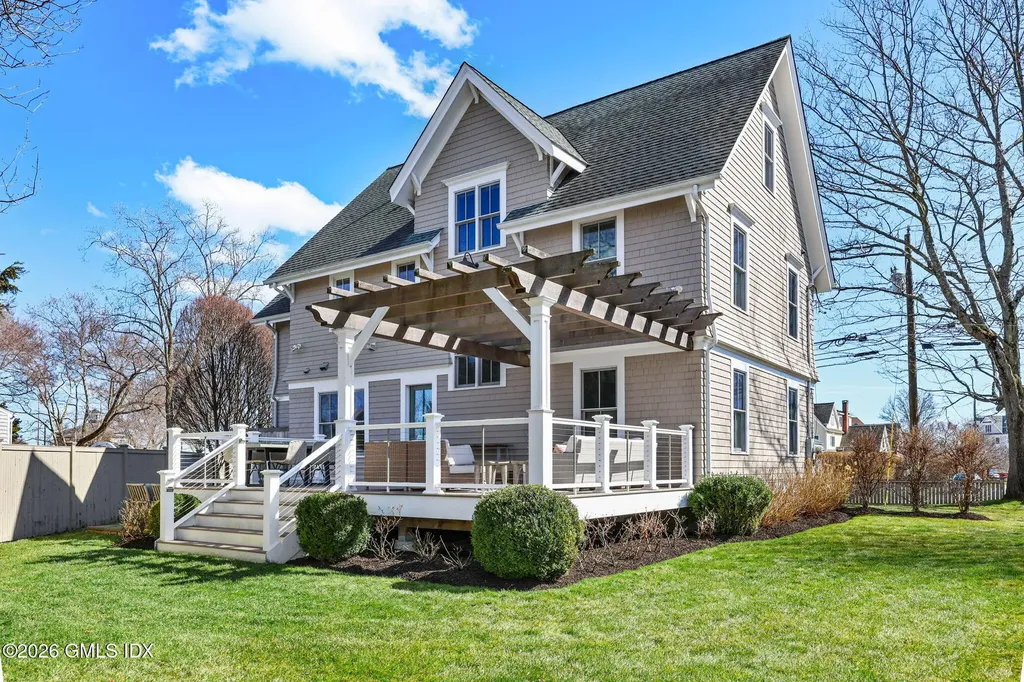 693 S Benson Road Fairfield CT 06824