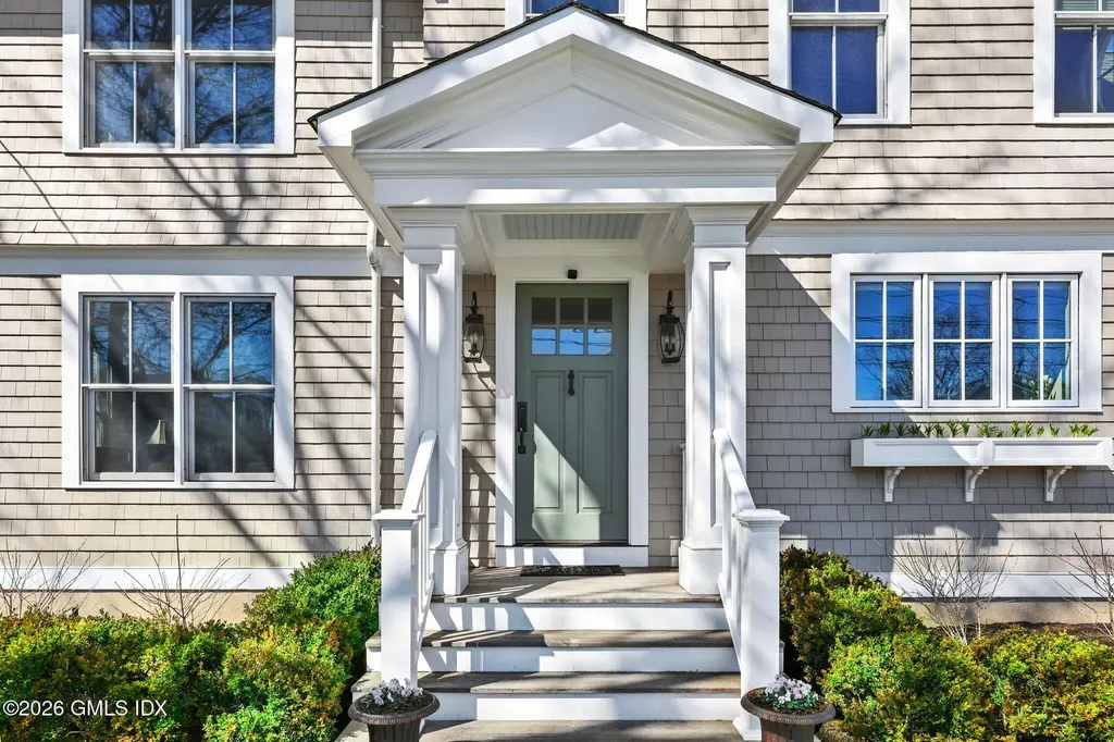 693 S Benson Road Fairfield CT 06824