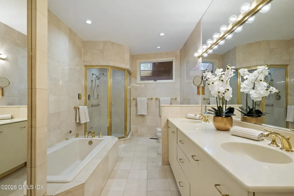 41 Londonderry Drive Greenwich CT 06830