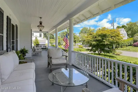 11 Roosevelt Avenue Old Greenwich CT 06870