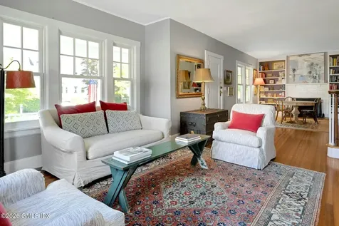 11 Roosevelt Avenue Old Greenwich CT 06870