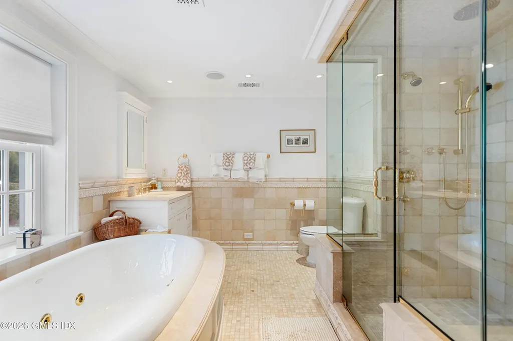 19 Hawkwood Lane Greenwich CT 06830