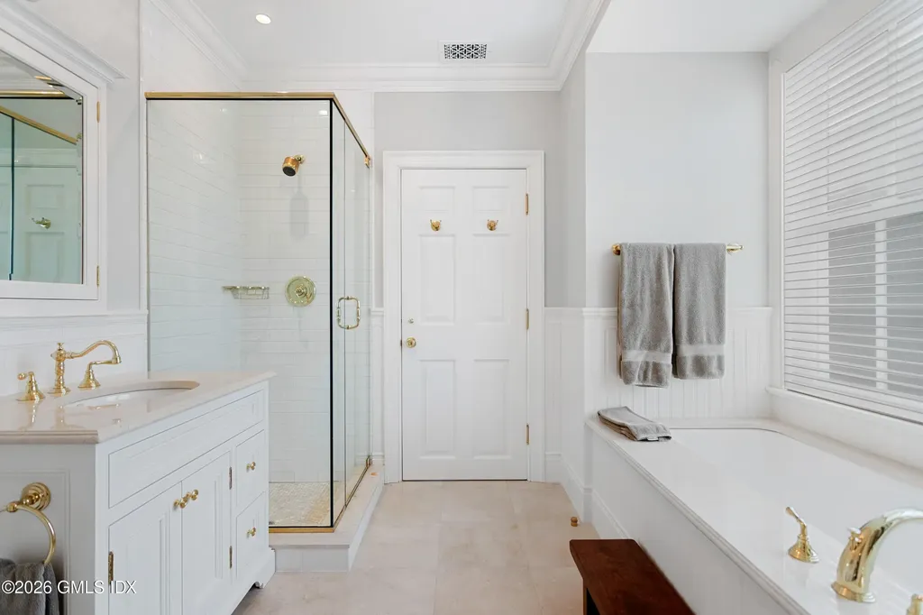 19 Hawkwood Lane Greenwich CT 06830