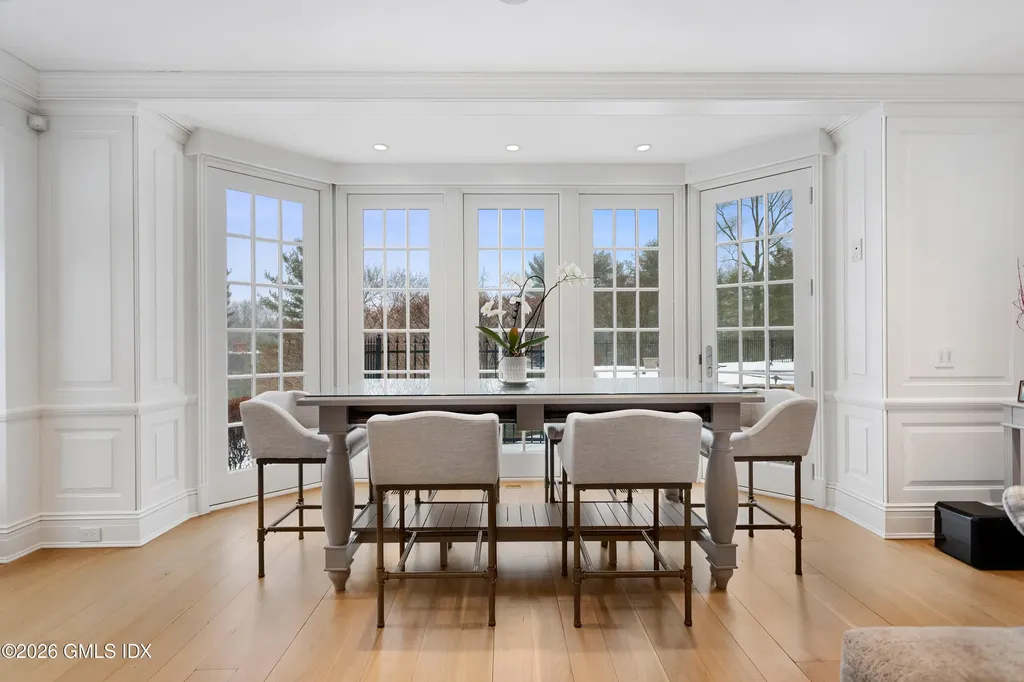 19 Hawkwood Lane Greenwich CT 06830