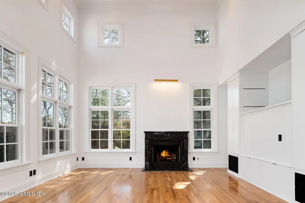 24 Annjim Drive Greenwich CT 06830