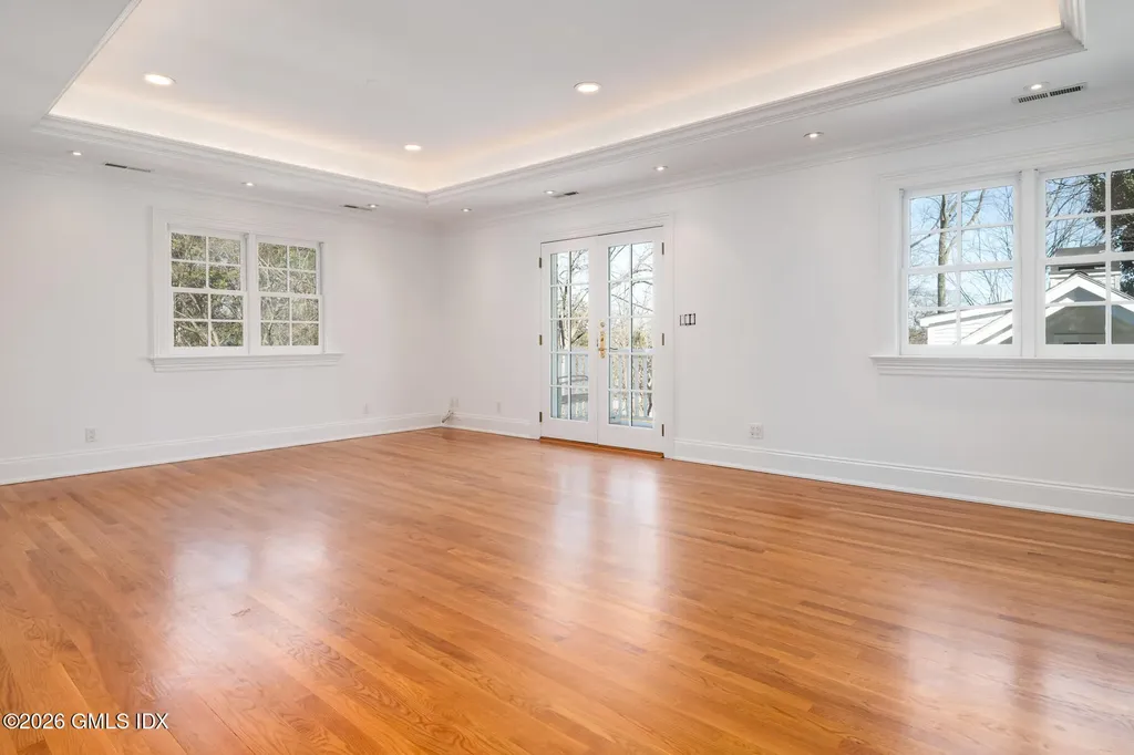 24 Annjim Drive Greenwich CT 06830