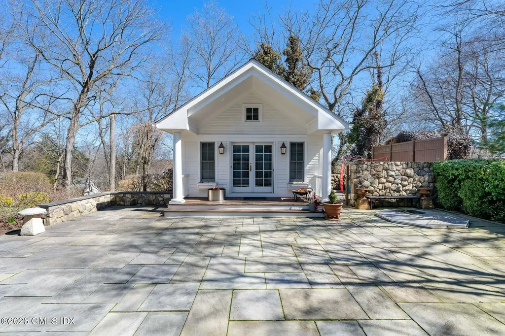 24 Annjim Drive Greenwich CT 06830