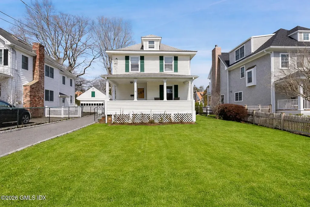 16 Kent Place Cos Cob CT 06807