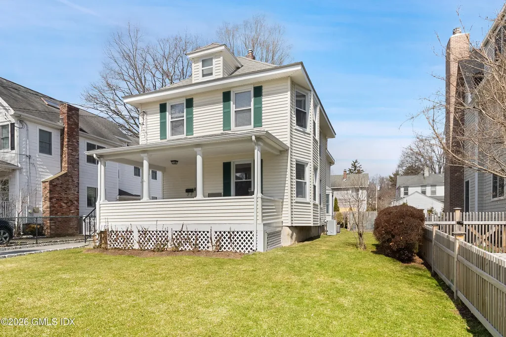 16 Kent Place Cos Cob CT 06807