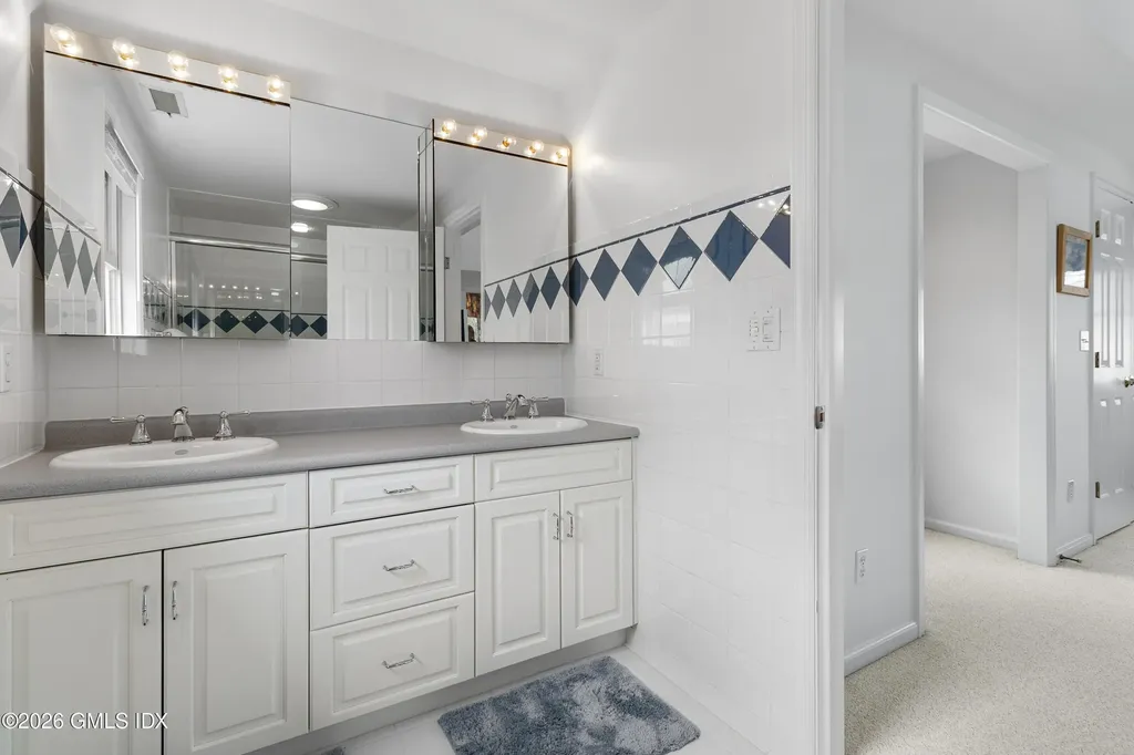 16 Kent Place Cos Cob CT 06807