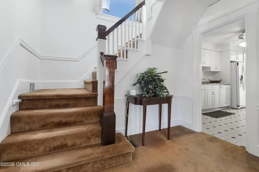 16 Kent Place Cos Cob CT 06807