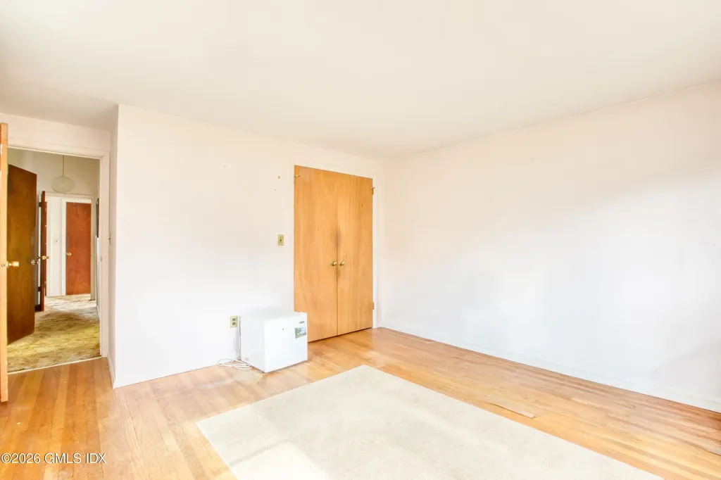 120 Florence Road Riverside CT 06878