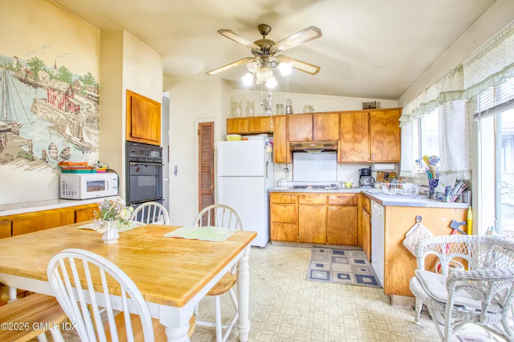 120 Florence Road Riverside CT 06878