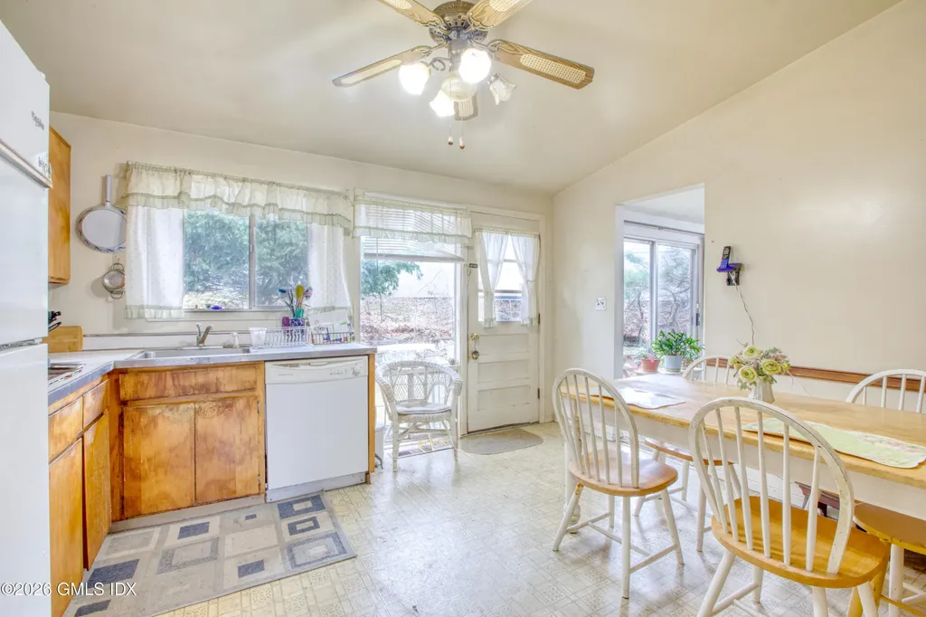 120 Florence Road Riverside CT 06878