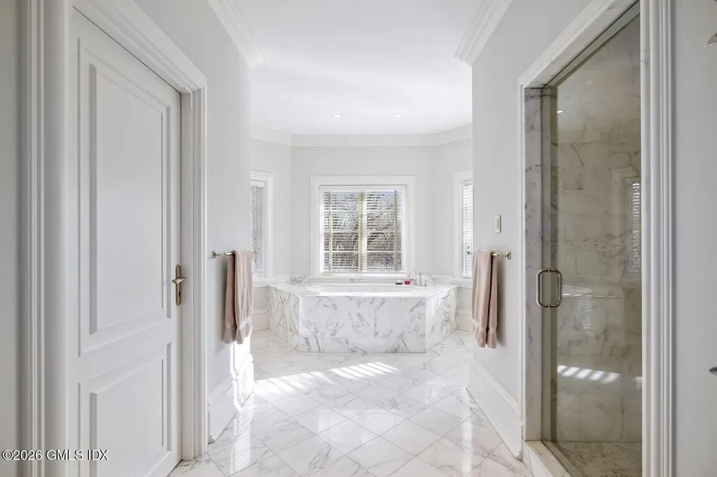 44 Hunting Ridge Road Greenwich CT 06831