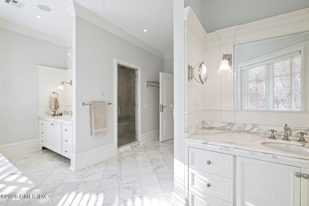 44 Hunting Ridge Road Greenwich CT 06831