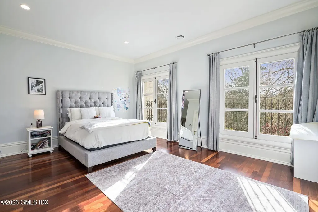 44 Hunting Ridge Road Greenwich CT 06831