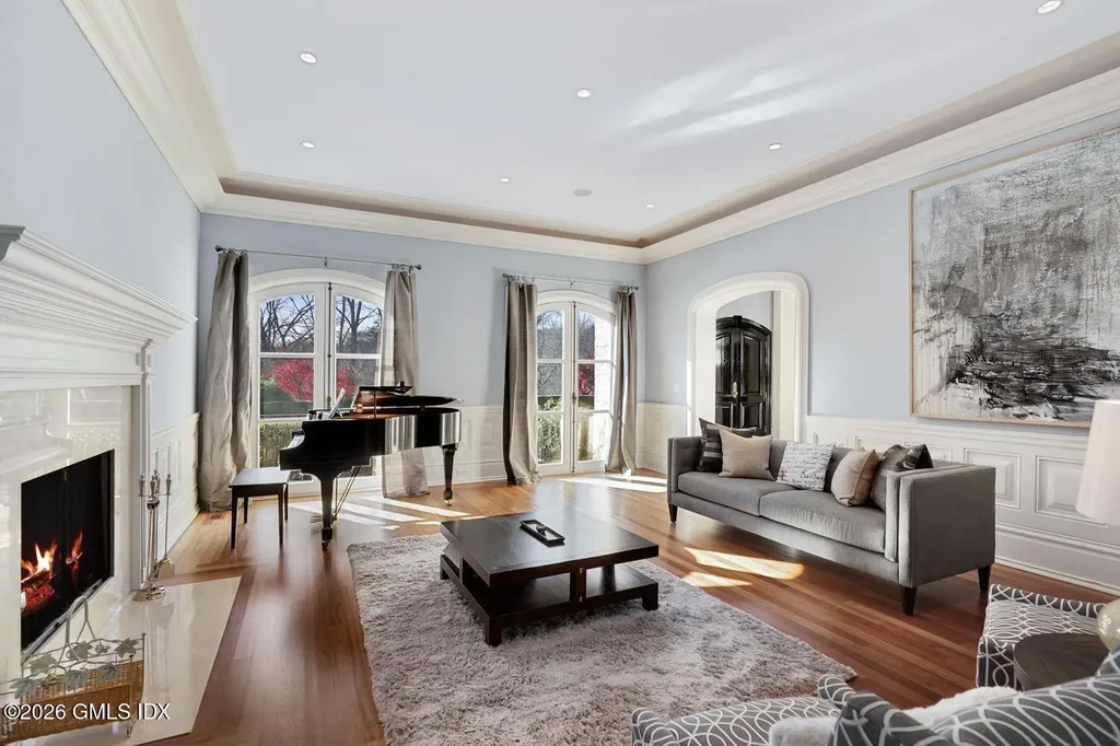 44 Hunting Ridge Road Greenwich CT 06831