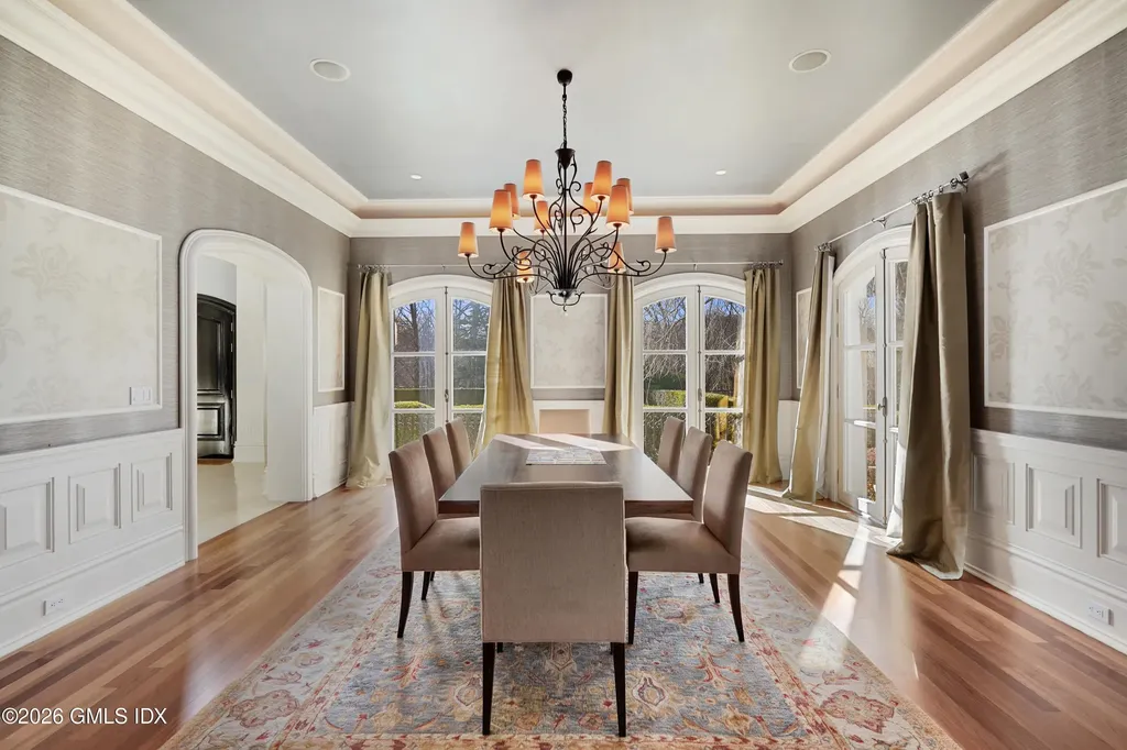 44 Hunting Ridge Road Greenwich CT 06831