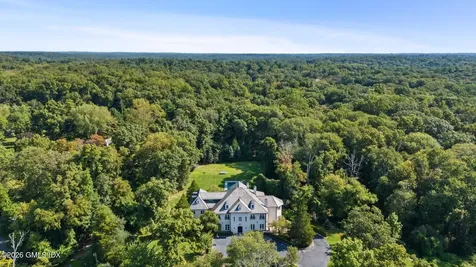 44 Hunting Ridge Road Greenwich CT 06831